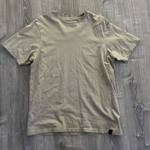 Pull and Bear Tshirt